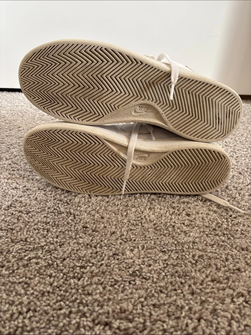 Nike Court Royale in White Onyx